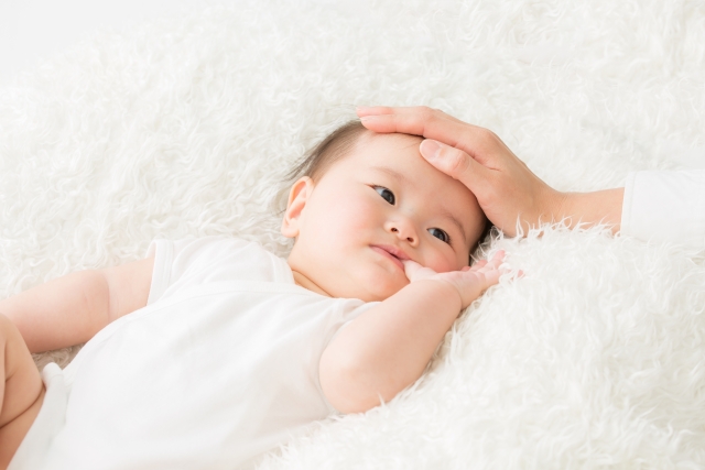 赤ちゃんの頭の形